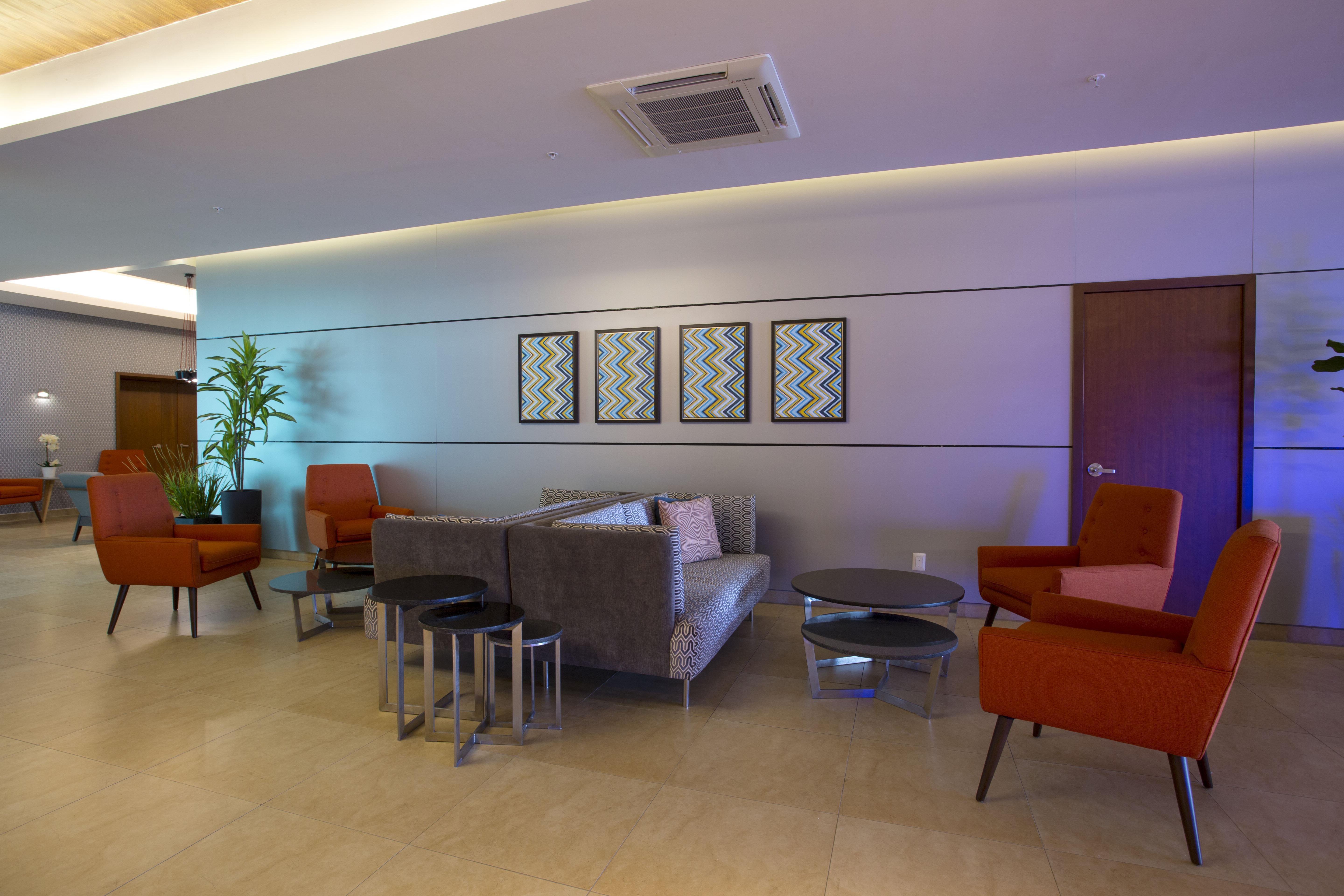 Holiday Inn Express Merida By Ihg Eksteriør billede