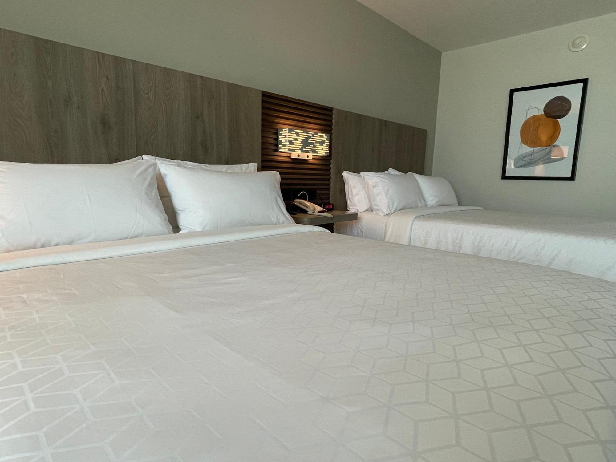Holiday Inn Express Merida By Ihg Eksteriør billede