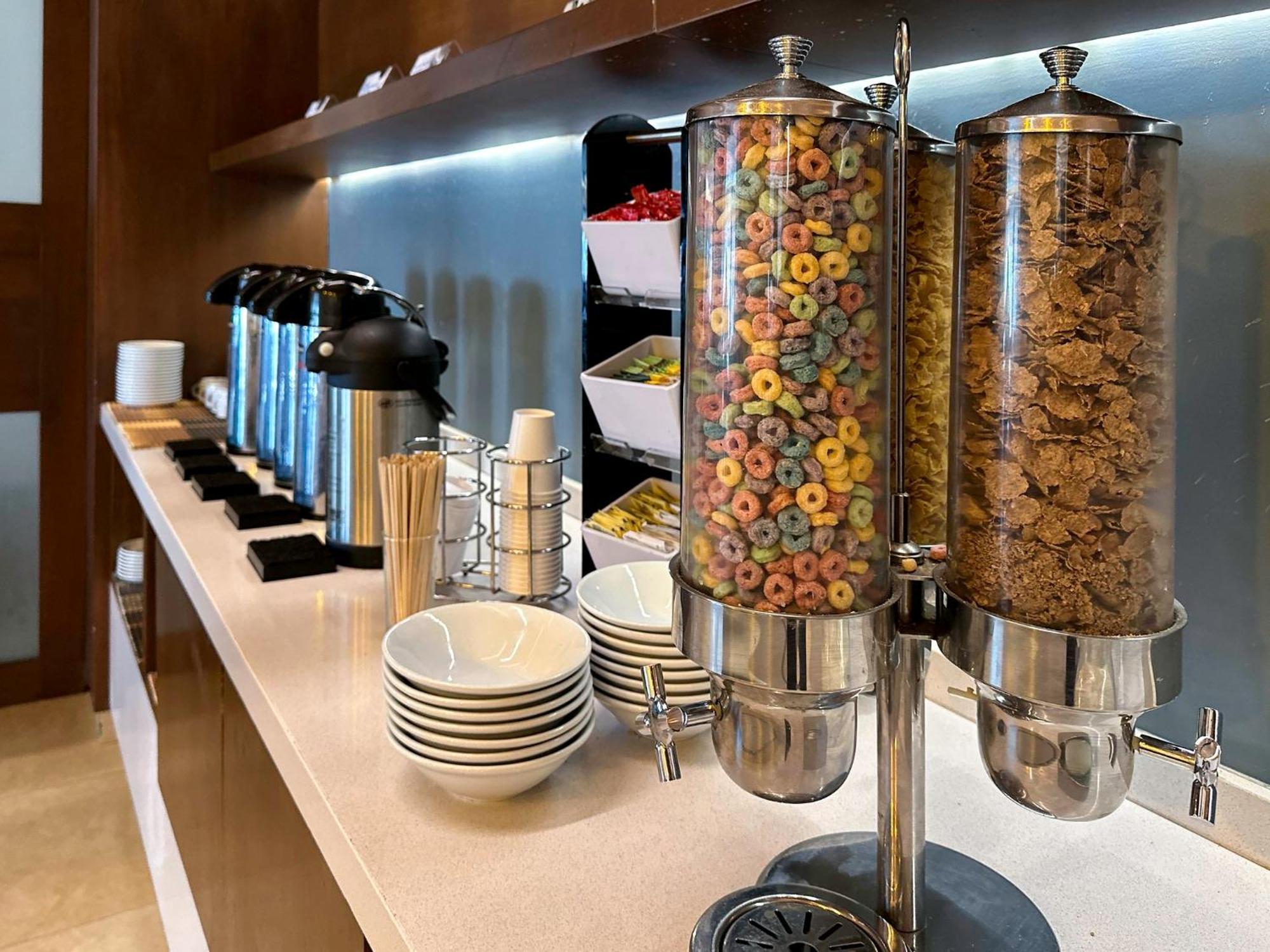Holiday Inn Express Merida By Ihg Eksteriør billede