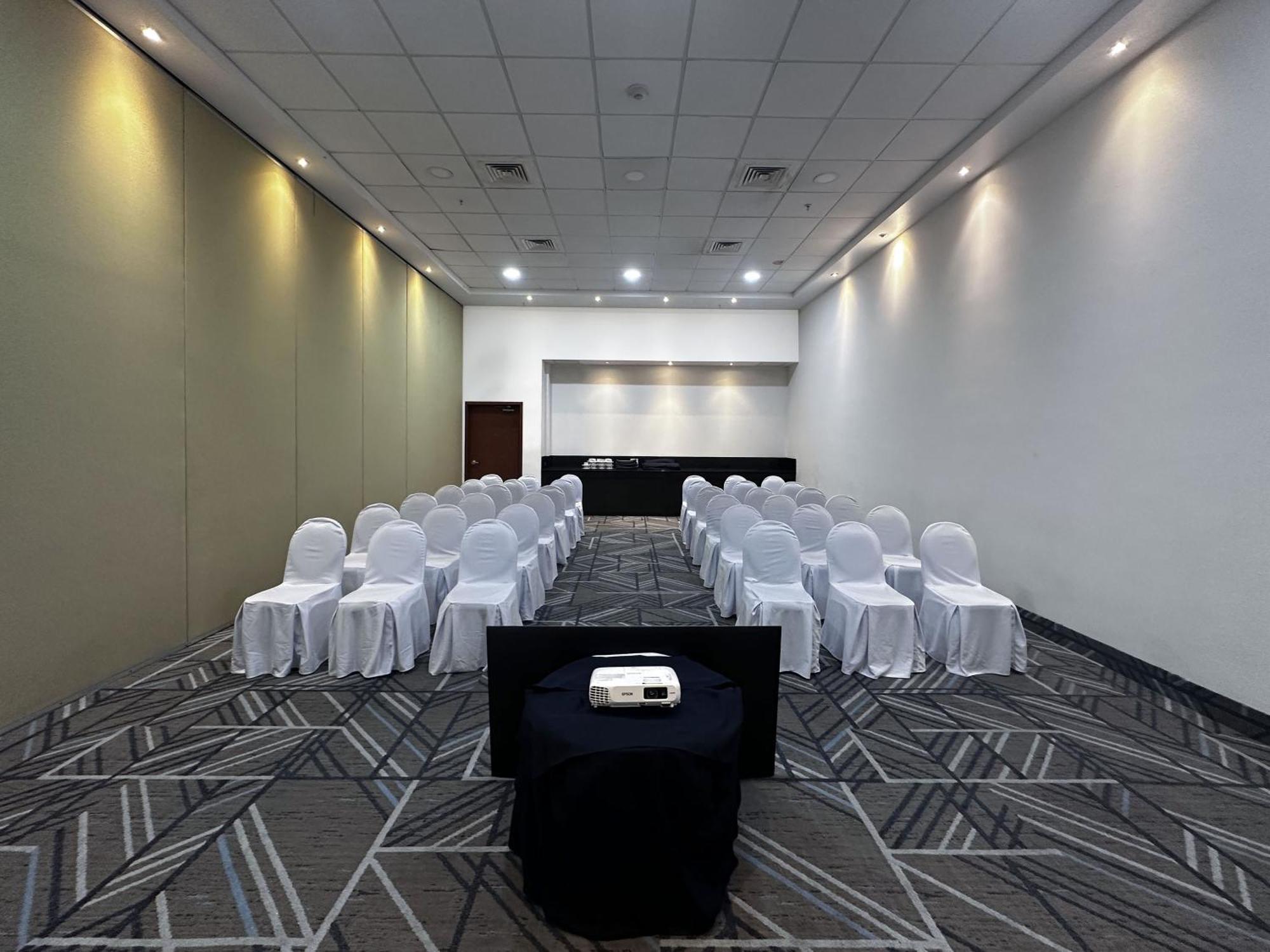 Holiday Inn Express Merida By Ihg Eksteriør billede