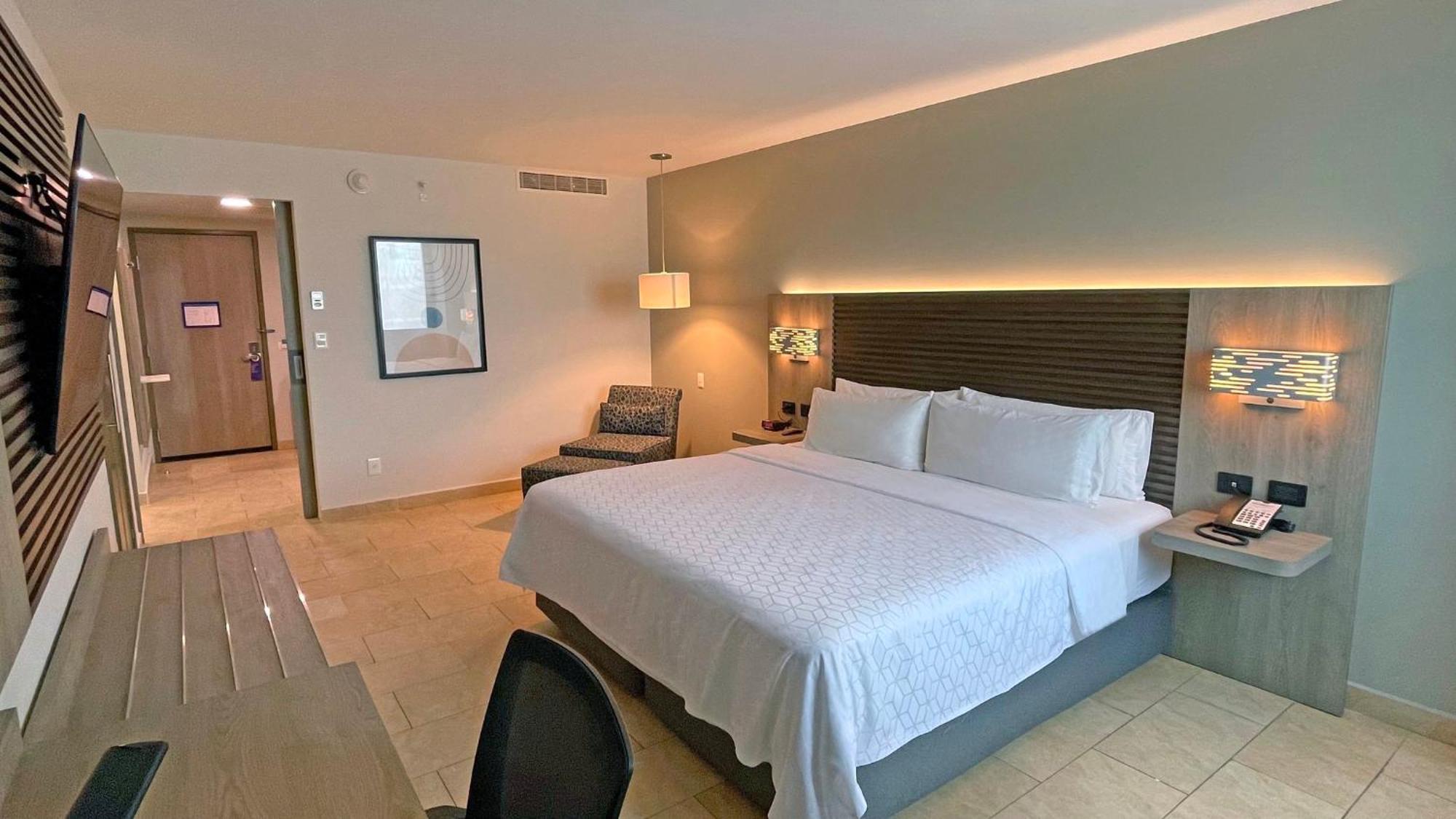 Holiday Inn Express Merida By Ihg Eksteriør billede