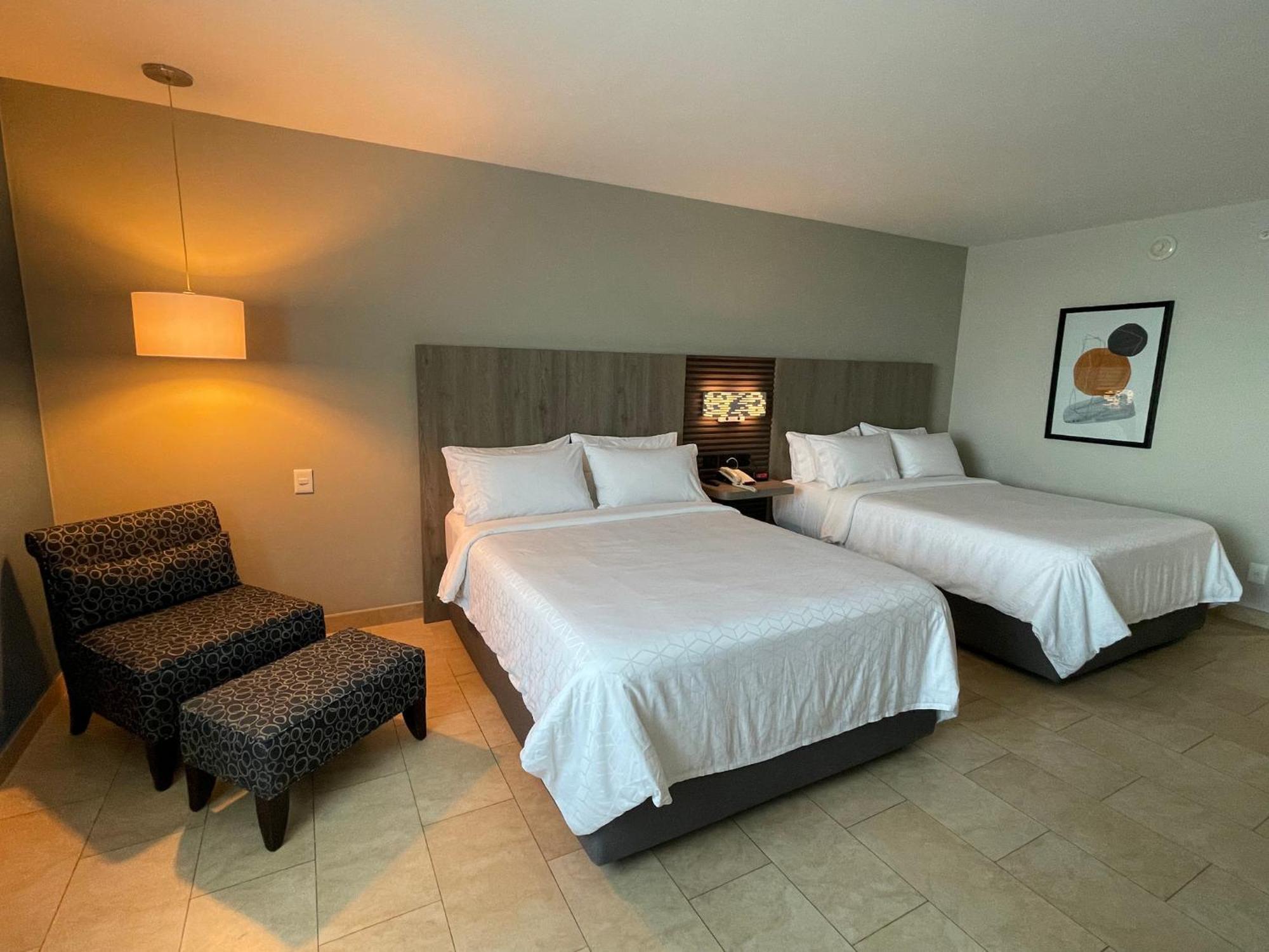 Holiday Inn Express Merida By Ihg Eksteriør billede